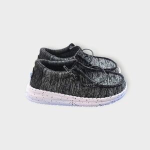 Hey Dude Wally Stretch Toddler Shoes Sz 8 Black White Lace Up Round Toe Sneakers